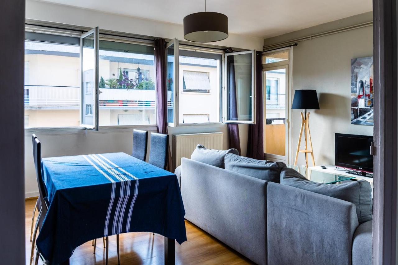 Le Voltaire -2 Chambres- 70M2- Hypercentre-Parking-Wifi Fibre- Nouvelle Literie Тарб Екстериор снимка