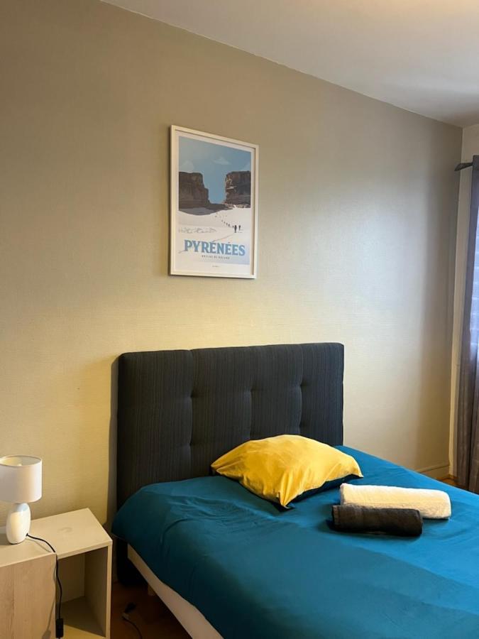 Le Voltaire -2 Chambres- 70M2- Hypercentre-Parking-Wifi Fibre- Nouvelle Literie Тарб Екстериор снимка